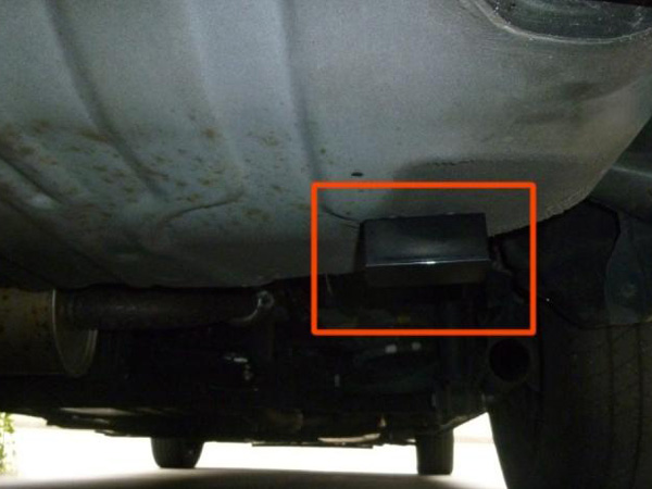 石楼车辆GPS定位器检测与拆除